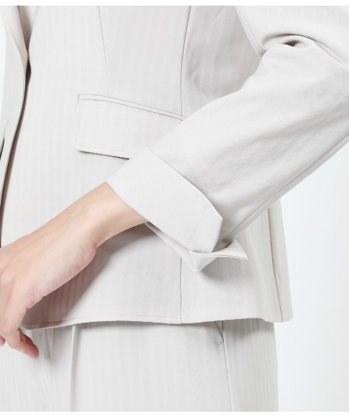 NEWYORKER(ニューヨーカー)の「【ウォッシャブル】ポリエステル 1釦テーラードジャケット(テーラードジャケット・レディース・ベージュ/ネイビー・7号/9号/11号/13号)」の15枚目の写真