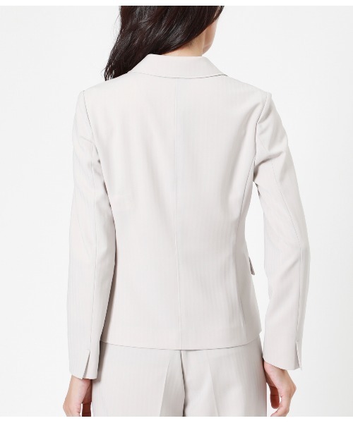 NEWYORKER(ニューヨーカー)の「【ウォッシャブル】ポリエステル 1釦テーラードジャケット(テーラードジャケット・レディース・ベージュ/ネイビー・7号/9号/11号/13号)」の3枚目の写真