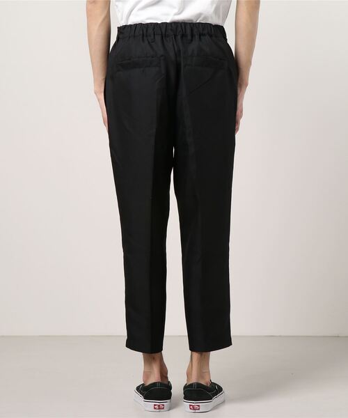 Beno(ビーノ)の「ソフトポリツイル スタプレ ワンタック セミワイド テーパード アンクルパンツ(スラックス・メンズ・ブラック/グレイッシュベージュ/グレイッシュブルー・M/L)」の11枚目の写真