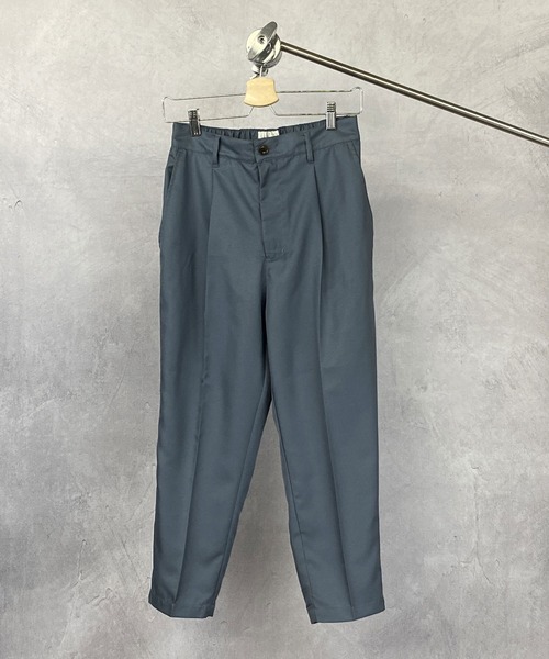 Beno(ビーノ)の「ソフトポリツイル スタプレ ワンタック セミワイド テーパード アンクルパンツ(スラックス・メンズ・ブラック/グレイッシュベージュ/グレイッシュブルー・M/L)」の21枚目の写真