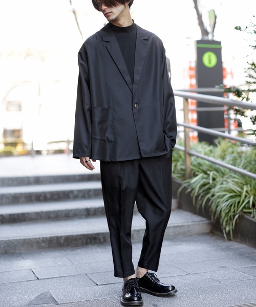 Beno(ビーノ)の「ソフトポリツイル スタプレ ワンタック セミワイド テーパード アンクルパンツ(スラックス・メンズ・ブラック/グレイッシュベージュ/グレイッシュブルー・M/L)」の17枚目の写真