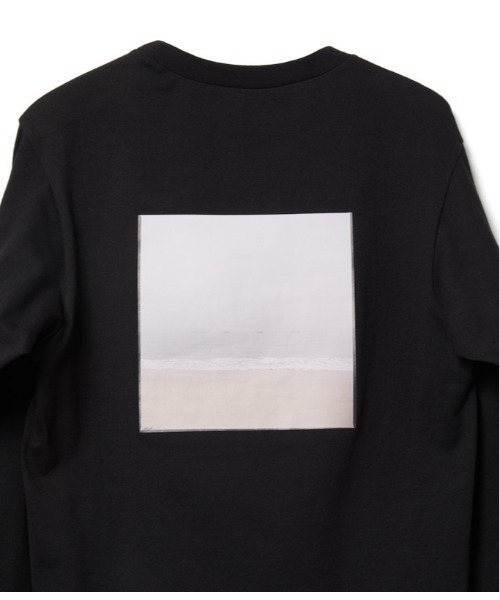 D-VEC(ディーベック)の「ロングスリーブ フォト Tシャツ(VF-30401118)(Tシャツ/カットソー・レディース・ホワイト/ブラック・SMALL/LARGE)」の3枚目の写真