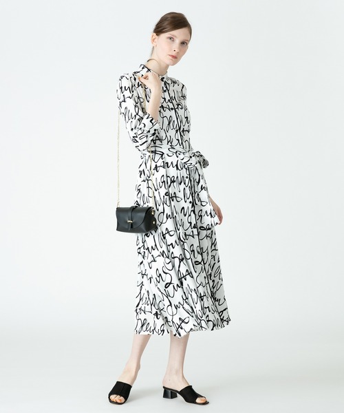 allureville【定価:41,800円】グラフィティワンピース allureville（アルアバイル）の「グラフィティプリントシャツ