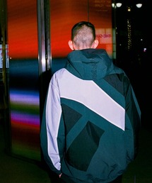 Reebok | 【Reebok CLASSIC x EightyOne】エイティワン ウーブン ベクター フーデッドジャケット [EightyOne Woven Vector Hooded Jacket](マウンテンパーカー)
