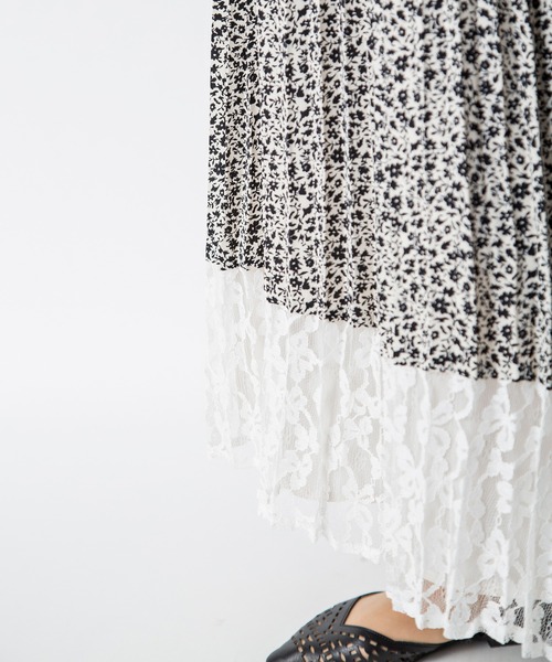 MILLION CARATS(ミリオンカラッツ)の「ヴィンテージフラワースカート(スカート・レディース・ブラック・FREE)」の6枚目の写真