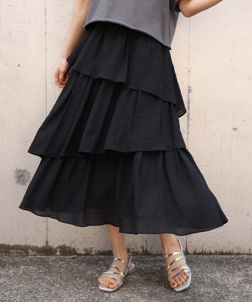 one after another NICE CLAUP（ワンアフターアナザーナイスクラップ）の「3段ティアードスカート（スカート・レディース・ブラック/オフホワイト/イエロー/アイボリー・FREE）」の18枚目の写真