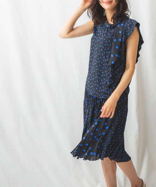 NARACAMICIE（ナラカミーチェ）の「ミックスドットアシンメトリーブラウス（シャツ/ブラウス・レディース・ブラック/ベージュ・MEDIUM/LARGE/SMALL/XXX-LARGE/XX-LARGE/X-LARGE）」の16枚目の写真