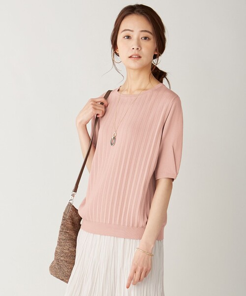 J.PRESS Ladies(J.プレス レディス)の「【UVカット・洗える】Functional Cotton Blend プリーツ ニット(ニット/セーター・レディース・ピンク系/ダークブラウン系/ベージュ系/スモーキーグリーン系・SMALL)」の4枚目の写真