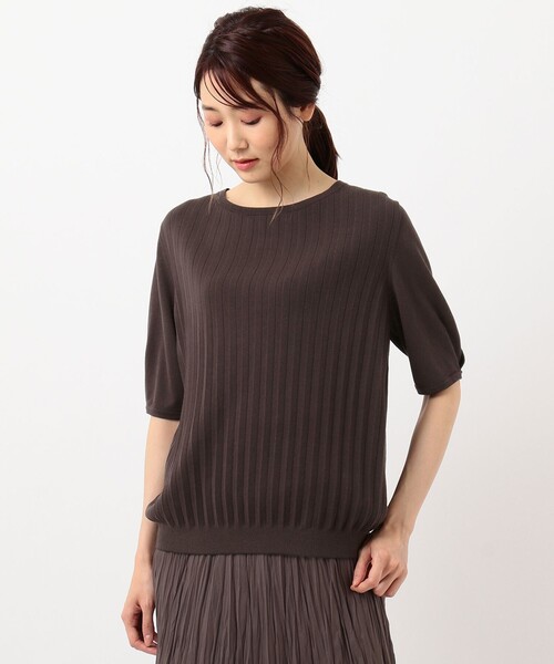 J.PRESS Ladies(J.プレス レディス)の「【UVカット・洗える】Functional Cotton Blend プリーツ ニット(ニット/セーター・レディース・ピンク系/ダークブラウン系/ベージュ系/スモーキーグリーン系・SMALL)」の7枚目の写真