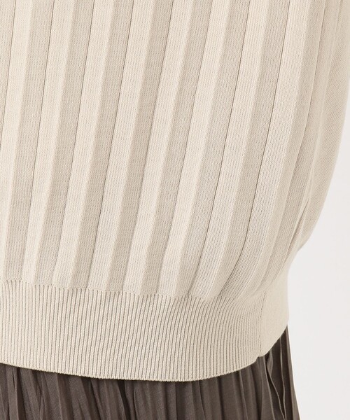 J.PRESS Ladies(J.プレス レディス)の「【UVカット・洗える】Functional Cotton Blend プリーツ ニット(ニット/セーター・レディース・ピンク系/ダークブラウン系/ベージュ系/スモーキーグリーン系・SMALL)」の18枚目の写真