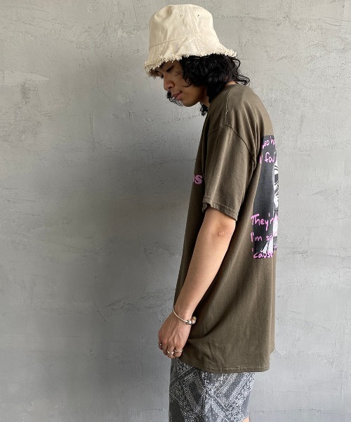 bend(s)（ベンズ）の「[BENDS×JEANS FACTORY/ベンズ×ジーンズファクトリー] 別注 グラフィックバックプリントTシャツ KC（Tシャツ/カットソー・レディース・ホワイト/オリーブ・M/L）」の20枚目の写真