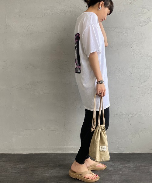 bend(s)（ベンズ）の「[BENDS×JEANS FACTORY/ベンズ×ジーンズファクトリー] 別注 グラフィックバックプリントTシャツ KC（Tシャツ/カットソー・レディース・ホワイト/オリーブ・M/L）」の13枚目の写真