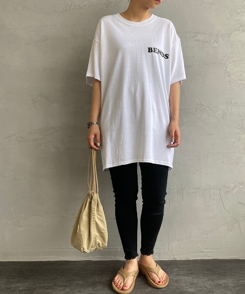 bend(s)（ベンズ）の「[BENDS×JEANS FACTORY/ベンズ×ジーンズファクトリー] 別注 グラフィックバックプリントTシャツ KC（Tシャツ/カットソー・レディース・ホワイト/オリーブ・M/L）」の12枚目の写真