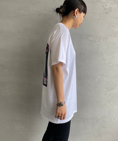 bend(s)（ベンズ）の「[BENDS×JEANS FACTORY/ベンズ×ジーンズファクトリー] 別注 グラフィックバックプリントTシャツ KC（Tシャツ/カットソー・レディース・ホワイト/オリーブ・M/L）」の15枚目の写真