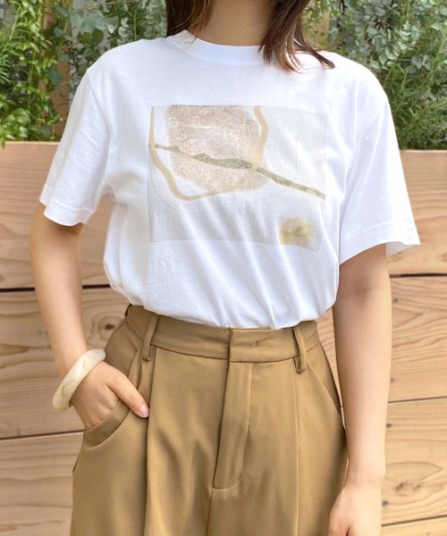 HER CLOSET(ハークローゼット)の「【HERCLOSET】ニュアンスプリントTシャツ(Tシャツ/カットソー・レディース・ホワイト系その他3/ホワイト/ホワイト系その他/ホワイト系その他2・S/M)」の4枚目の写真