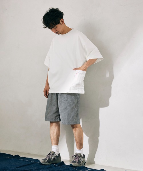 JOURNAL STANDARD relume(ジャーナルスタンダード レリューム)の「【SMITH`S × relume / スミス】STITCH サイドポケット Tシャツ(Tシャツ/カットソー・メンズ・ブルー/ベージュ/ホワイト/ブラウン・MEDIUM/LARGE)」の17枚目の写真
