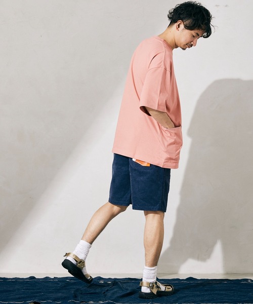 JOURNAL STANDARD relume(ジャーナルスタンダード レリューム)の「【SMITH`S × relume / スミス】STITCH サイドポケット Tシャツ(Tシャツ/カットソー・メンズ・ブルー/ベージュ/ホワイト/ブラウン・MEDIUM/LARGE)」の13枚目の写真