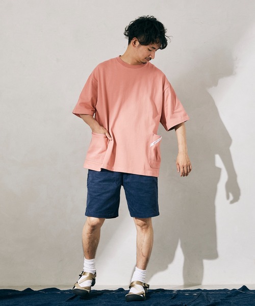 JOURNAL STANDARD relume(ジャーナルスタンダード レリューム)の「【SMITH`S × relume / スミス】STITCH サイドポケット Tシャツ(Tシャツ/カットソー・メンズ・ブルー/ベージュ/ホワイト/ブラウン・MEDIUM/LARGE)」の9枚目の写真