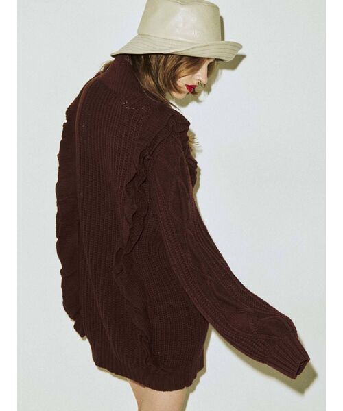 jouetie（ジュエティ）の「フリルチュニックニット（ニット/セーター・レディース・アイボリー/ブラック/レッド/グリーン/ブラウン・MEDIUM）」の10枚目の写真