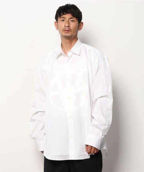 VETEMENTS（ヴェトモン）の「VETEMENTS / ヴェトモン：DOUBLE ANARCHY LOGO SHIRT：UA52SH550[RIP]（シャツ/ブラウス・メンズ・ブラック/ホワイト・M/XS/S）」の18枚目の写真