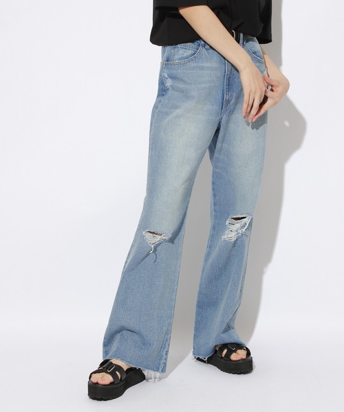 PBLIM(ページボーイリム)の「【PAGEBOYLIM】ダメージデニムパンツ【WEB限定アイテム】(デニムパンツ・レディース・ライトブルー/ブルー・MEDIUM/LARGE)」の19枚目の写真