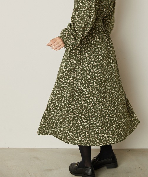 PURIL（ピュリル）の「【PURIL】花柄ウェストギャザーフレアワンピース（ワンピース・レディース・ブラック/イエロー/グリーン・S/M）」の21枚目の写真