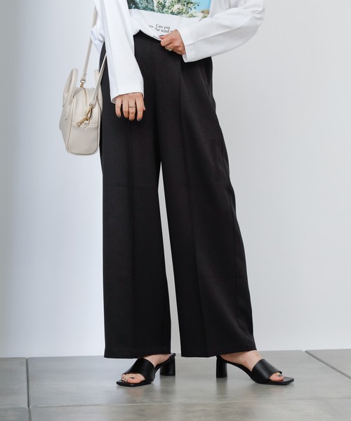 COLONY 2139(コロニートゥーワンスリーナイン)の「【WEB・一部店舗限定】ウールライクタックワイドパンツ(その他パンツ・レディース・ブラック/ブラウン/グレイッシュベージュ・MEDIUM/LARGE)」の2枚目の写真