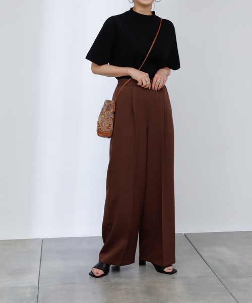 COLONY 2139(コロニートゥーワンスリーナイン)の「【WEB・一部店舗限定】ウールライクタックワイドパンツ(その他パンツ・レディース・ブラック/ブラウン/グレイッシュベージュ・MEDIUM/LARGE)」の18枚目の写真