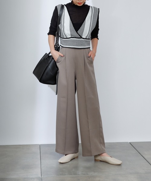 COLONY 2139(コロニートゥーワンスリーナイン)の「【WEB・一部店舗限定】ウールライクタックワイドパンツ(その他パンツ・レディース・ブラック/ブラウン/グレイッシュベージュ・MEDIUM/LARGE)」の9枚目の写真