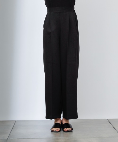 COLONY 2139(コロニートゥーワンスリーナイン)の「【WEB・一部店舗限定】ウールライクタックワイドパンツ(その他パンツ・レディース・ブラック/ブラウン/グレイッシュベージュ・MEDIUM/LARGE)」の20枚目の写真