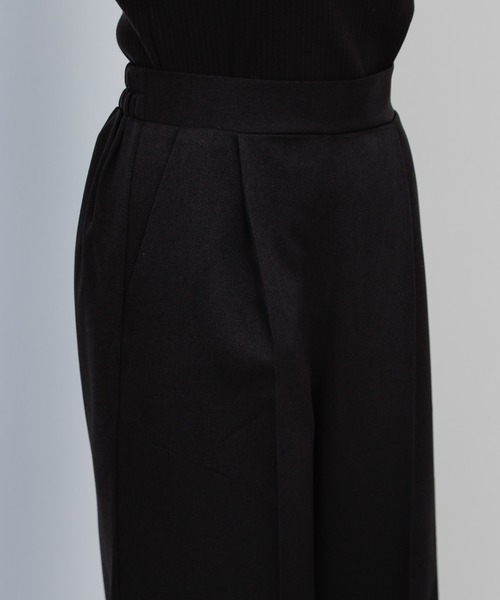 COLONY 2139(コロニートゥーワンスリーナイン)の「【WEB・一部店舗限定】ウールライクタックワイドパンツ(その他パンツ・レディース・ブラック/ブラウン/グレイッシュベージュ・MEDIUM/LARGE)」の10枚目の写真