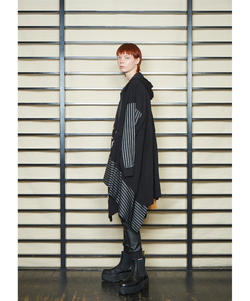 gomme（ゴム）の「60/-ファイン裏毛　切替ファスナーパーカーワンピース（パーカー・レディース・ブラック/チャコールグレー/カーキ・MEDIUM）」の16枚目の写真