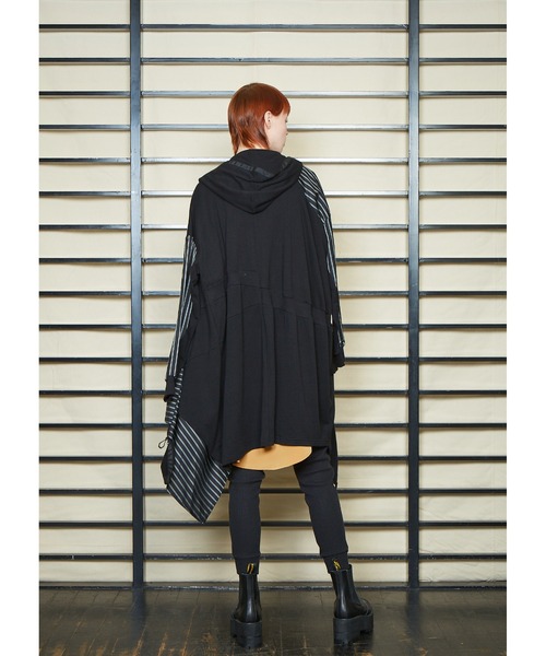 gomme（ゴム）の「60/-ファイン裏毛　切替ファスナーパーカーワンピース（パーカー・レディース・ブラック/チャコールグレー/カーキ・MEDIUM）」の18枚目の写真