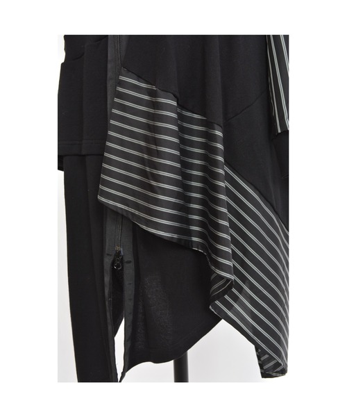 gomme（ゴム）の「60/-ファイン裏毛　切替ファスナーパーカーワンピース（パーカー・レディース・ブラック/チャコールグレー/カーキ・MEDIUM）」の7枚目の写真