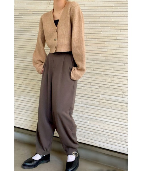 junoah(ジュノア)の「タック入りコクーンパンツ(その他パンツ・レディース・ブラック/モカ/ベージュ/グレー・MEDIUM/X-LARGE/LARGE)」の9枚目の写真