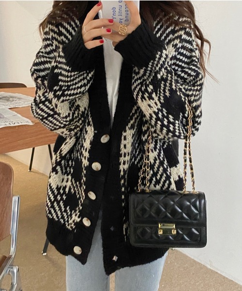 ABITOKYO(アビトーキョー)の「【ABITOKYO ORIGINAL】配色ニットジャガードチェックカーデ(カーディガン/ボレロ・レディース・ホワイト/ブラック/レッド・FREE)」の14枚目の写真