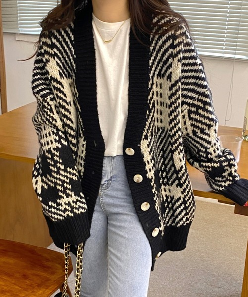 ABITOKYO(アビトーキョー)の「【ABITOKYO ORIGINAL】配色ニットジャガードチェックカーデ(カーディガン/ボレロ・レディース・ホワイト/ブラック/レッド・FREE)」の16枚目の写真