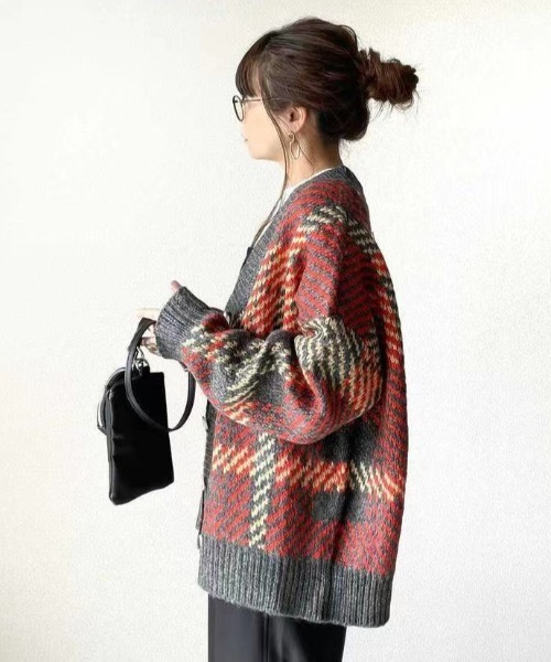 ABITOKYO(アビトーキョー)の「【ABITOKYO ORIGINAL】配色ニットジャガードチェックカーデ(カーディガン/ボレロ・レディース・ホワイト/ブラック/レッド・FREE)」の18枚目の写真