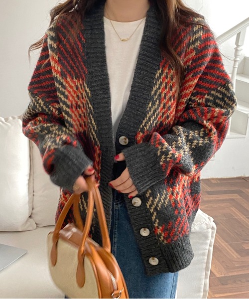 ABITOKYO(アビトーキョー)の「【ABITOKYO ORIGINAL】配色ニットジャガードチェックカーデ(カーディガン/ボレロ・レディース・ホワイト/ブラック/レッド・FREE)」の20枚目の写真