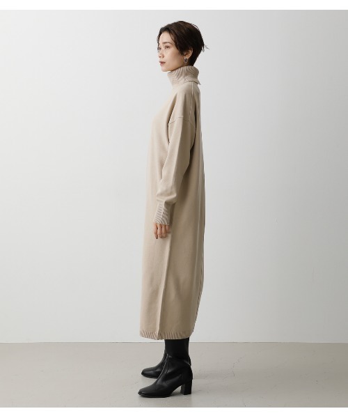AZUL by moussy(アズールバイマウジー)の「TURTLE NECK SIMPLE OP/タートルネックシンプルワンピ(ワンピース・レディース・ブラック/ベージュ/イエロー系その他・SMALL/MEDIUM)」の7枚目の写真
