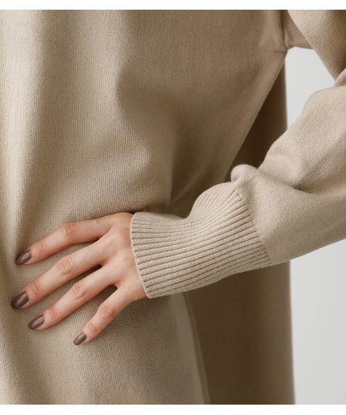 AZUL by moussy(アズールバイマウジー)の「TURTLE NECK SIMPLE OP/タートルネックシンプルワンピ(ワンピース・レディース・ブラック/ベージュ/イエロー系その他・SMALL/MEDIUM)」の11枚目の写真
