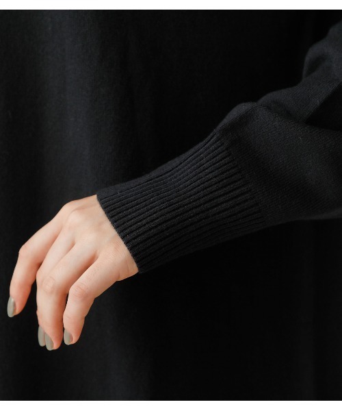 AZUL by moussy(アズールバイマウジー)の「TURTLE NECK SIMPLE OP/タートルネックシンプルワンピ(ワンピース・レディース・ブラック/ベージュ/イエロー系その他・SMALL/MEDIUM)」の16枚目の写真