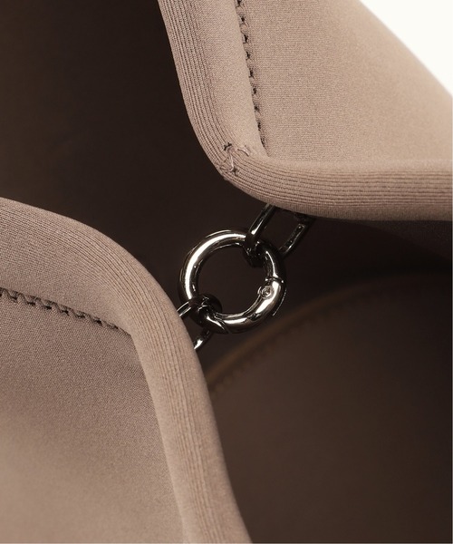 SLOBE IENA（スローブイエナ）の「【YAHKI /ヤーキ】ネオプレーントートバッグ◆（トートバッグ・レディース・ブラック/ベージュ・FREE）」の11枚目の写真