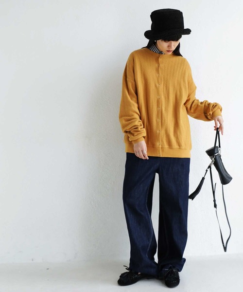 antiqua(アンティカ)の「表情生む。変形裏毛カーディガン(カーディガン/ボレロ・レディース・カーキ/マスタード/ナチュラル/スミクロ・FREE)」の20枚目の写真
