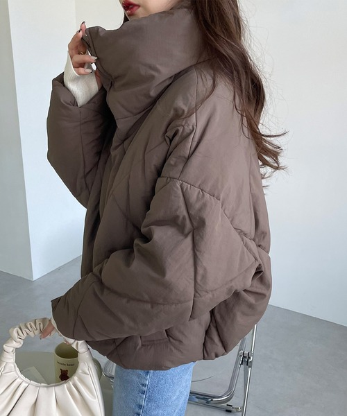 andme（アンドミー）の「ダイヤキルティングフェイクダウン中綿ジャケット（ダウンジャケット/コート・レディース・ブラック/アイボリー/モカ/ライトカーキ・M）」の22枚目の写真