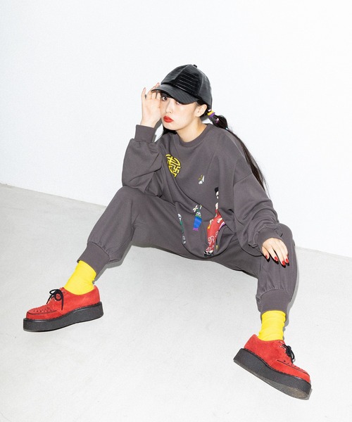 PUNYUS（プニュズ）の「フェイクレザークロコキャップ（キャップ・レディース・ブラック/ライトパープル・FREE）」の3枚目の写真