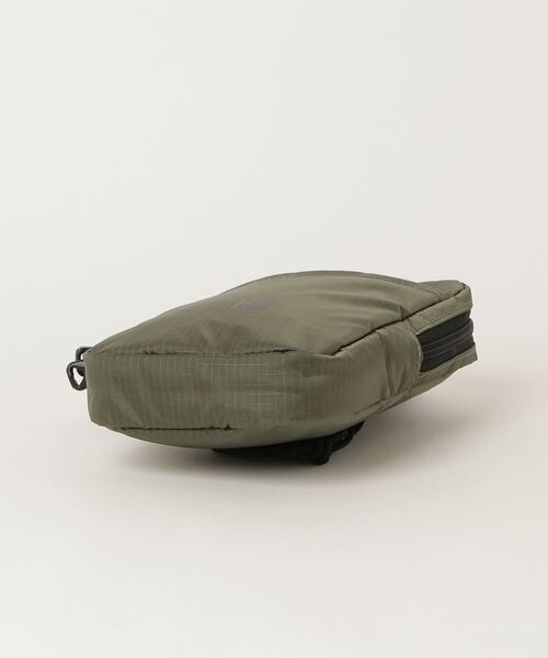 karrimor（カリマー）の「TC padded pouch（ボディバッグ/ウエストポーチ・メンズ・ライトブルー/ブラック/グレー/ライトオリーブ/イエロー系/チャコール/ブラウン/グレイッシュブルー・ONESIZE/FREE）」の15枚目の写真