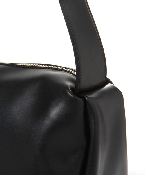 niko and...（ニコアンド）の「オリジナル太ストラップショルダーバッグ（ショルダーバッグ・レディース・ブラック/オフホワイト/その他1・0）」の13枚目の写真