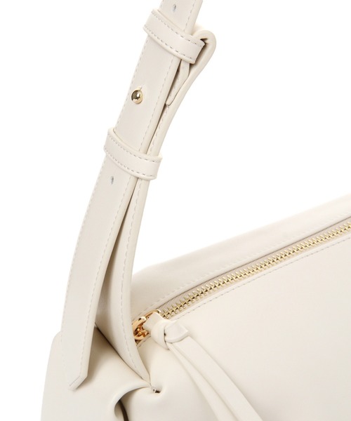 niko and...（ニコアンド）の「オリジナル太ストラップショルダーバッグ（ショルダーバッグ・レディース・ブラック/オフホワイト/その他1・0）」の11枚目の写真