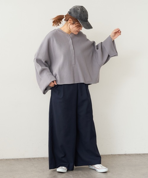 PUAL CE CIN（ピュアルセシン）の「ワッフルヘンリーネックロングスリーブ（Tシャツ/カットソー・レディース・ベージュ/グレー/オフホワイト・FREE）」の13枚目の写真